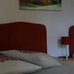 Apartment Pensionszimmer Im Fliederhof *