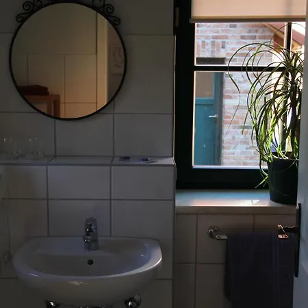 Apartmán Pensionszimmer Im Fliederhof *