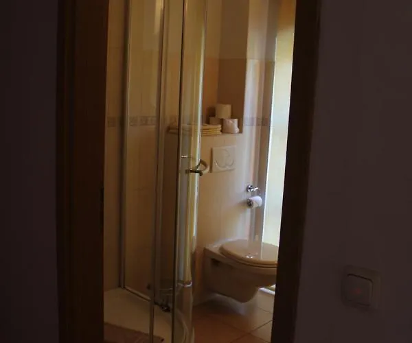 Pensionszimmer Im Fliederhof شقة *